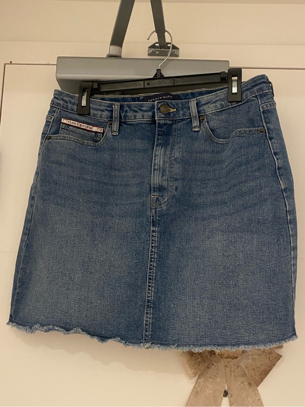 💕Tommy Hilfiger Blue Denim Mini Skirt💕